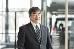 高田 浩明氏