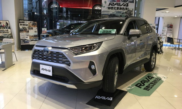 【元町店】速報！新型RAV4展示車搬入！