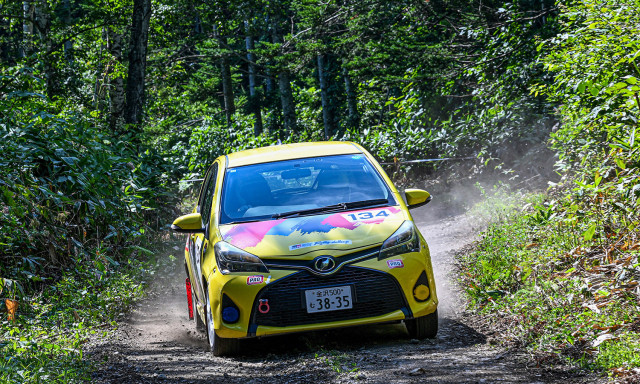 2025TGR ラリーチャレンジin石狩 第8戦 ヴィッツで参戦してメダル貰いました！！