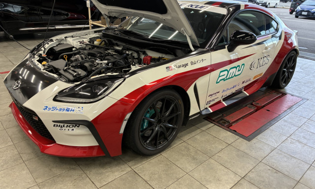 GR86  GRパフォーマンスソフトウェア施工、プロジェクトミューさんのブレーキキット取付け！