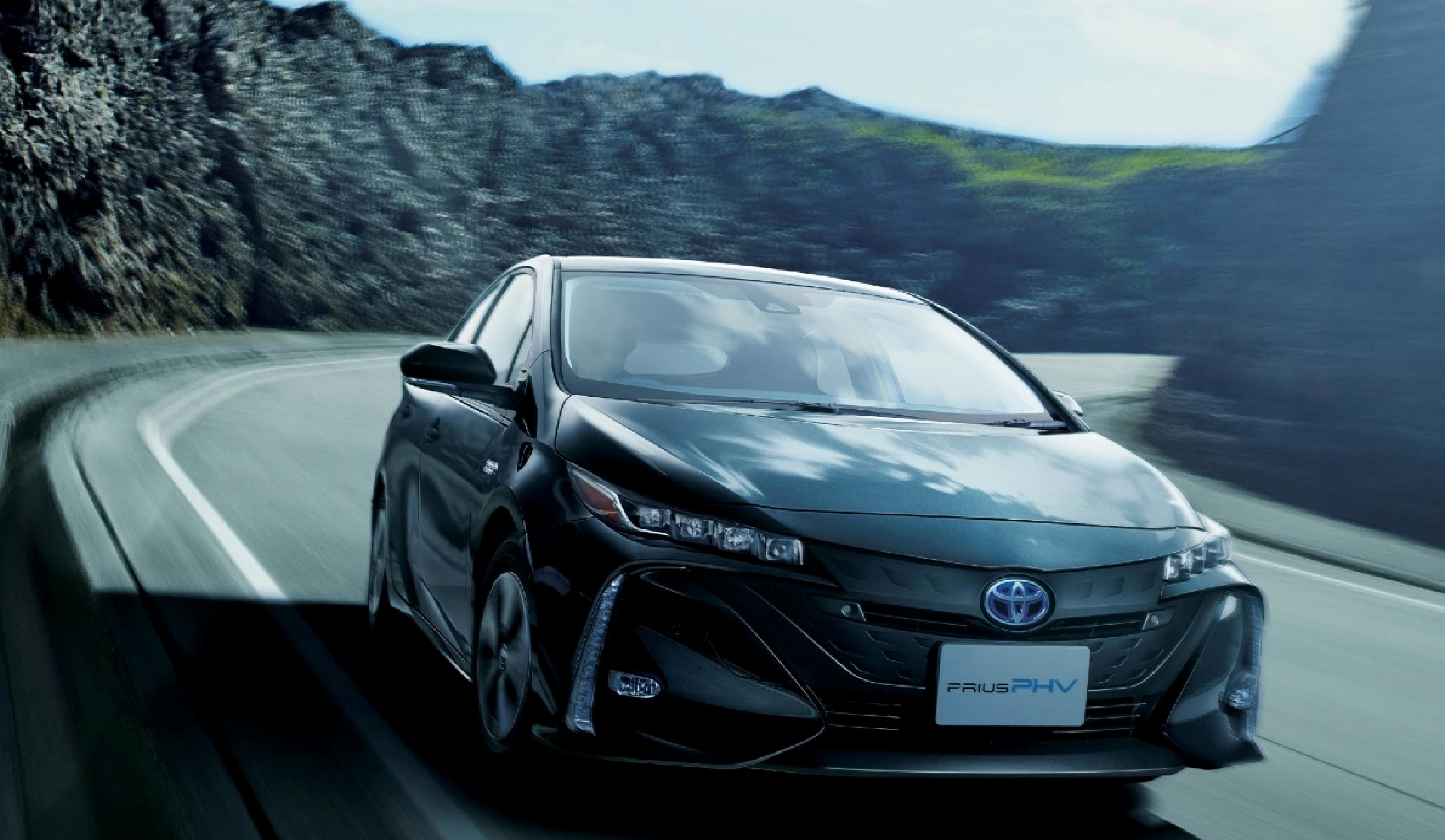 プリウスphv 一部改良 ネッツトヨタ石川